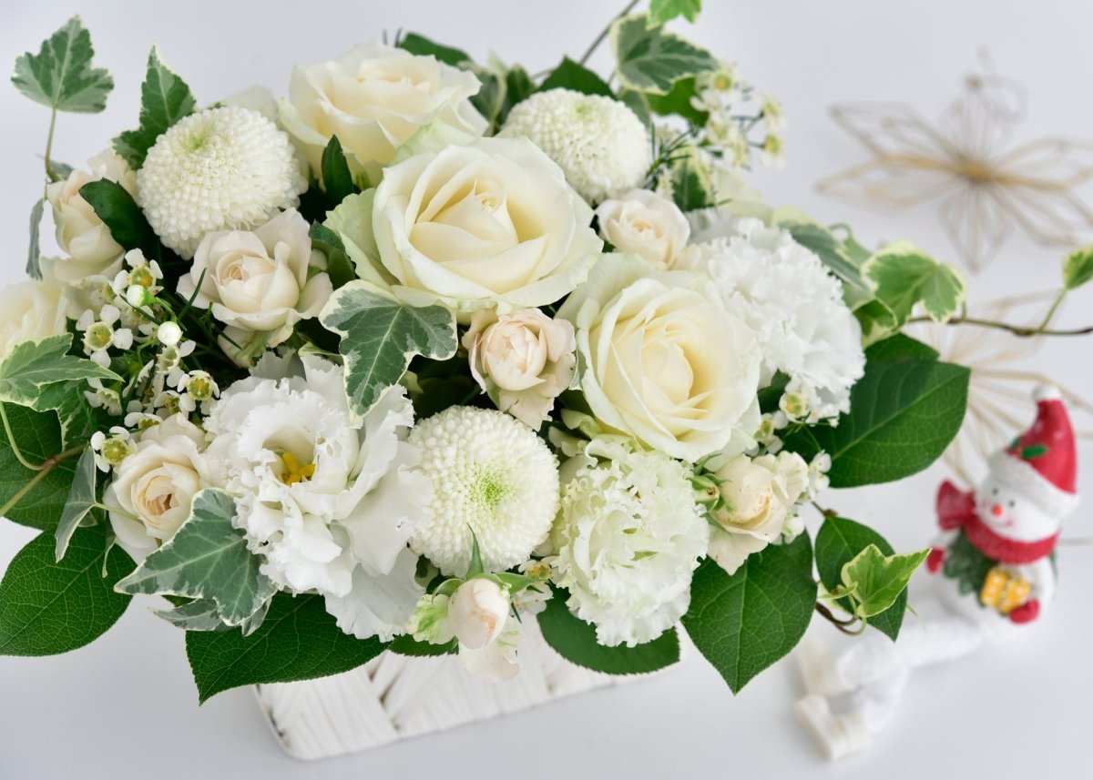 ウィンタースノーアレンジ - 名古屋園芸